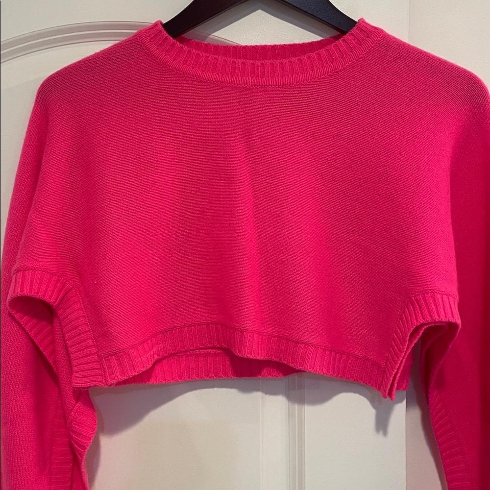 PRVLG Cropped Sweater - Picture 3 of 6